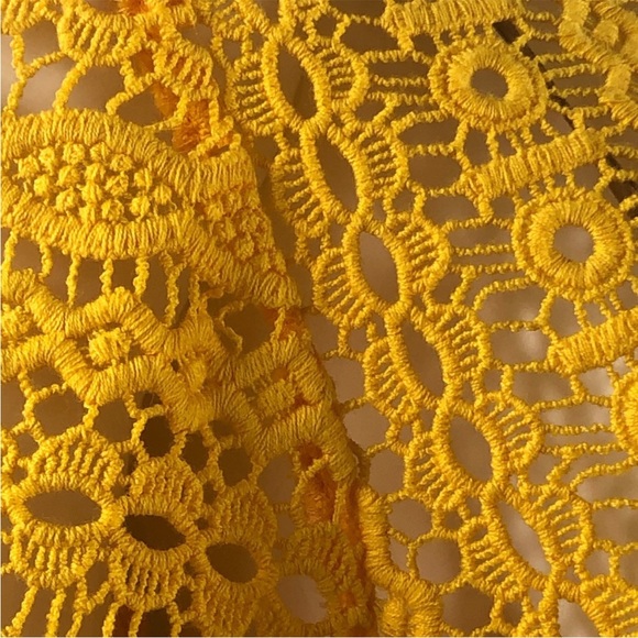 Micheal Kors sz4 crochet dress - Picture 4 of 7